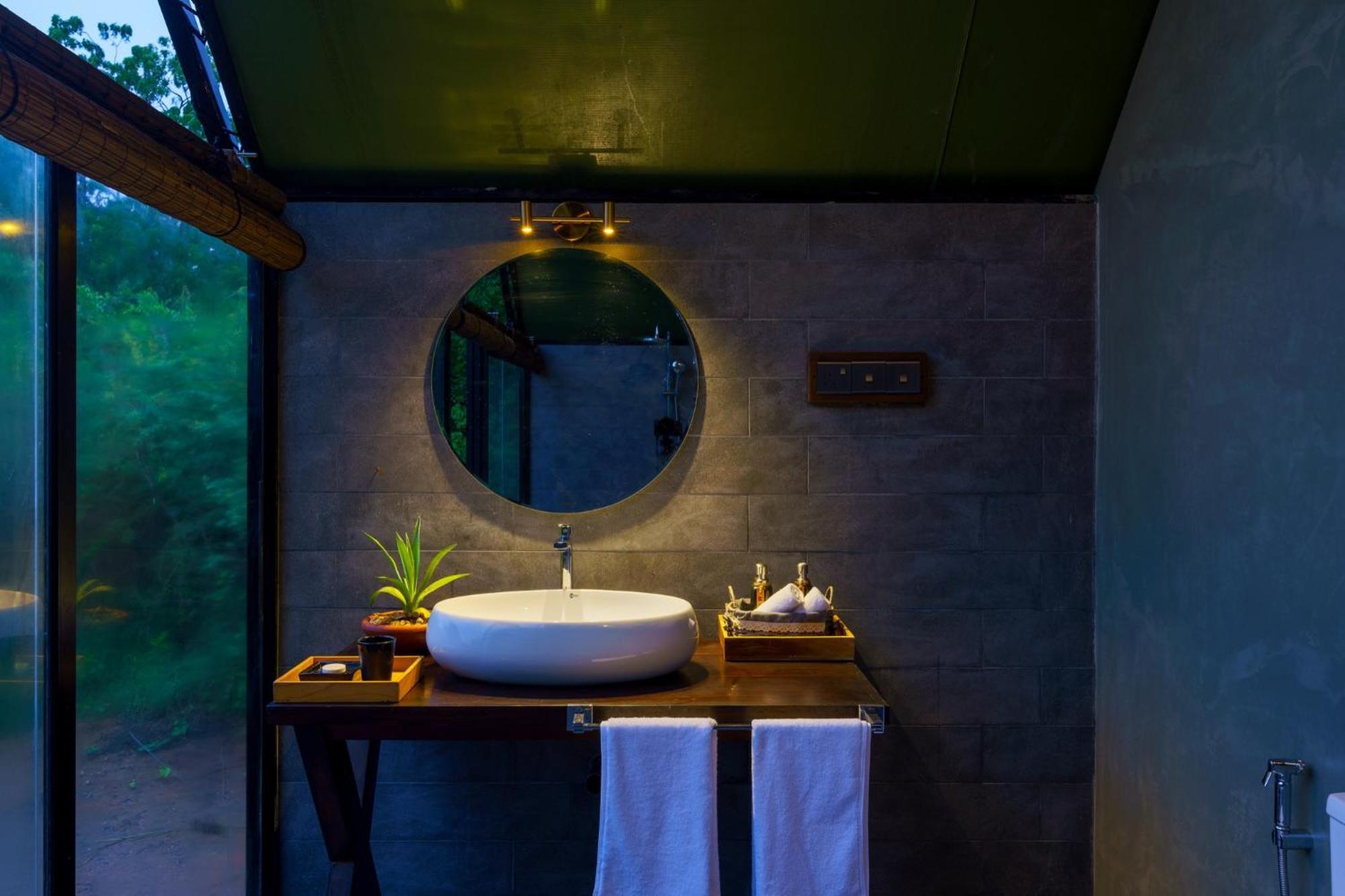 Hotel Makini Bush Camp, Parque nacional Yala Exterior foto